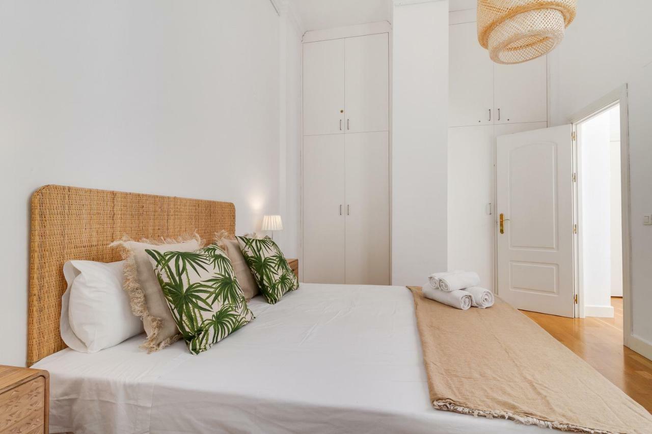 Del Parque Flats Letran Apartment Malaga Luaran gambar